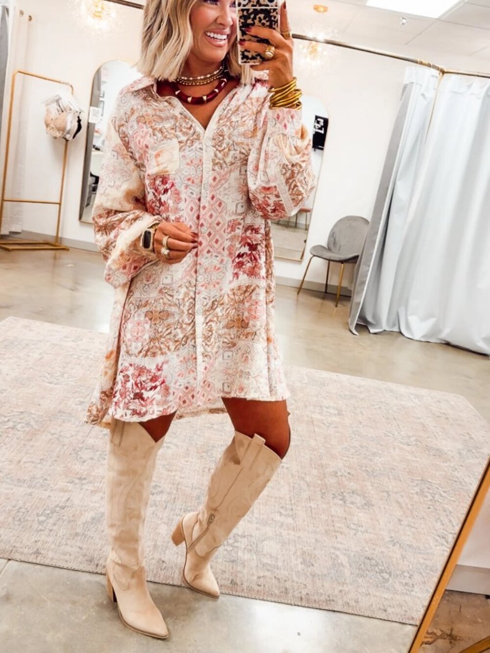 POL The Khloe Tunic In Ivory - Picture 3 of 14